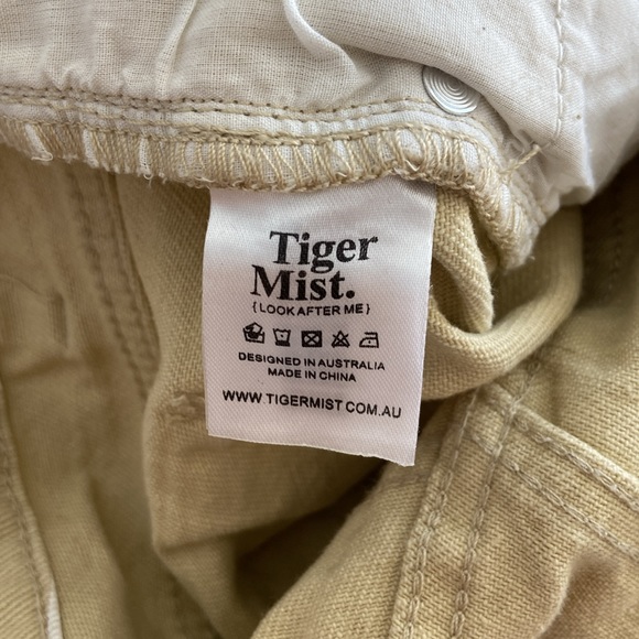 Tiger Mist • Sergio Tan and White Swirl Print Straight Leg Jeans - Picture 12 of 16
